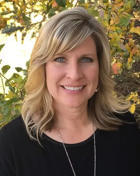 Angie, Dental Assistant